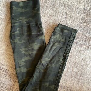 SPANX Green Camouflage Leggings
